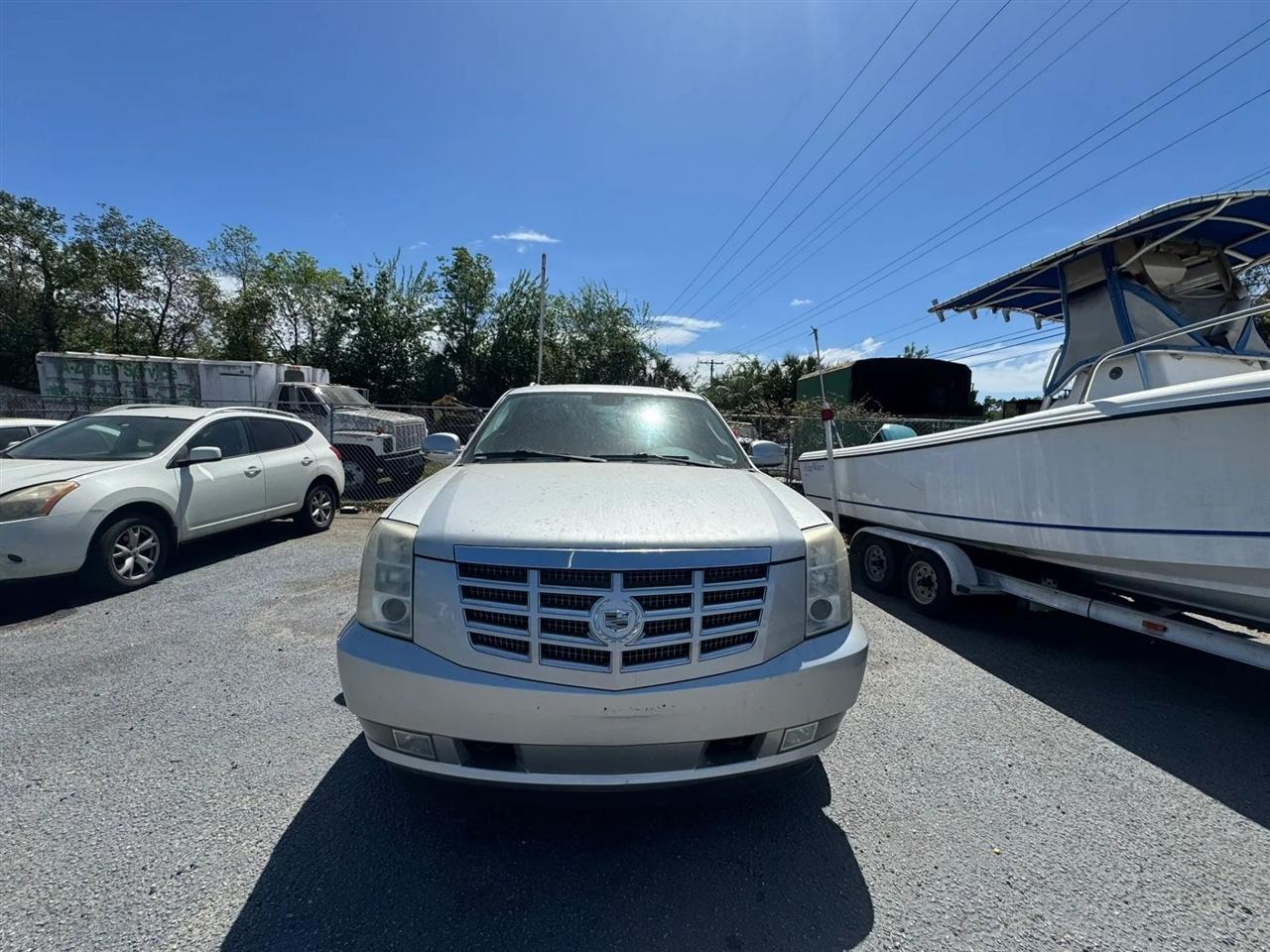 Cadillac Escalade ESV AWD Premium 2010