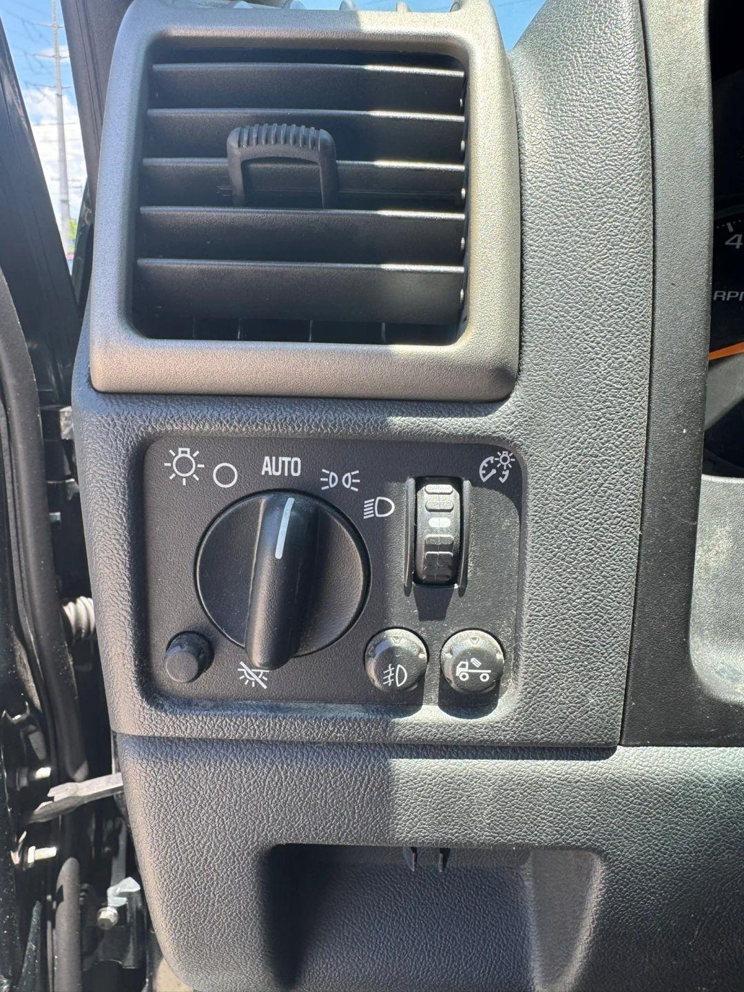 GMC Canyon SLE Z85 Crew Cab 2WD w/1SB 2005