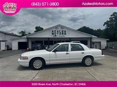2003 Ford Crown Victoria 