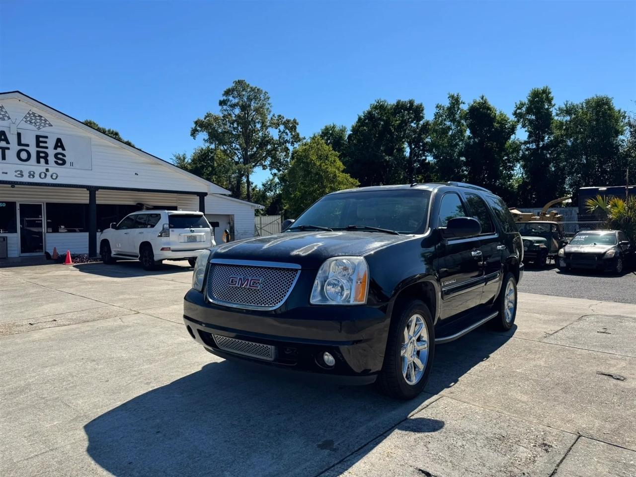 GMC Yukon Denali AWD 2007