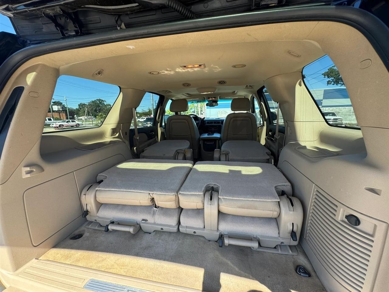 GMC Yukon Denali AWD 2007