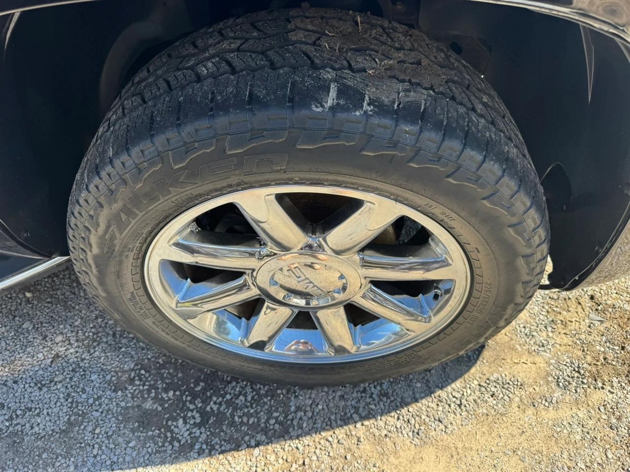 GMC Yukon Denali AWD 2007