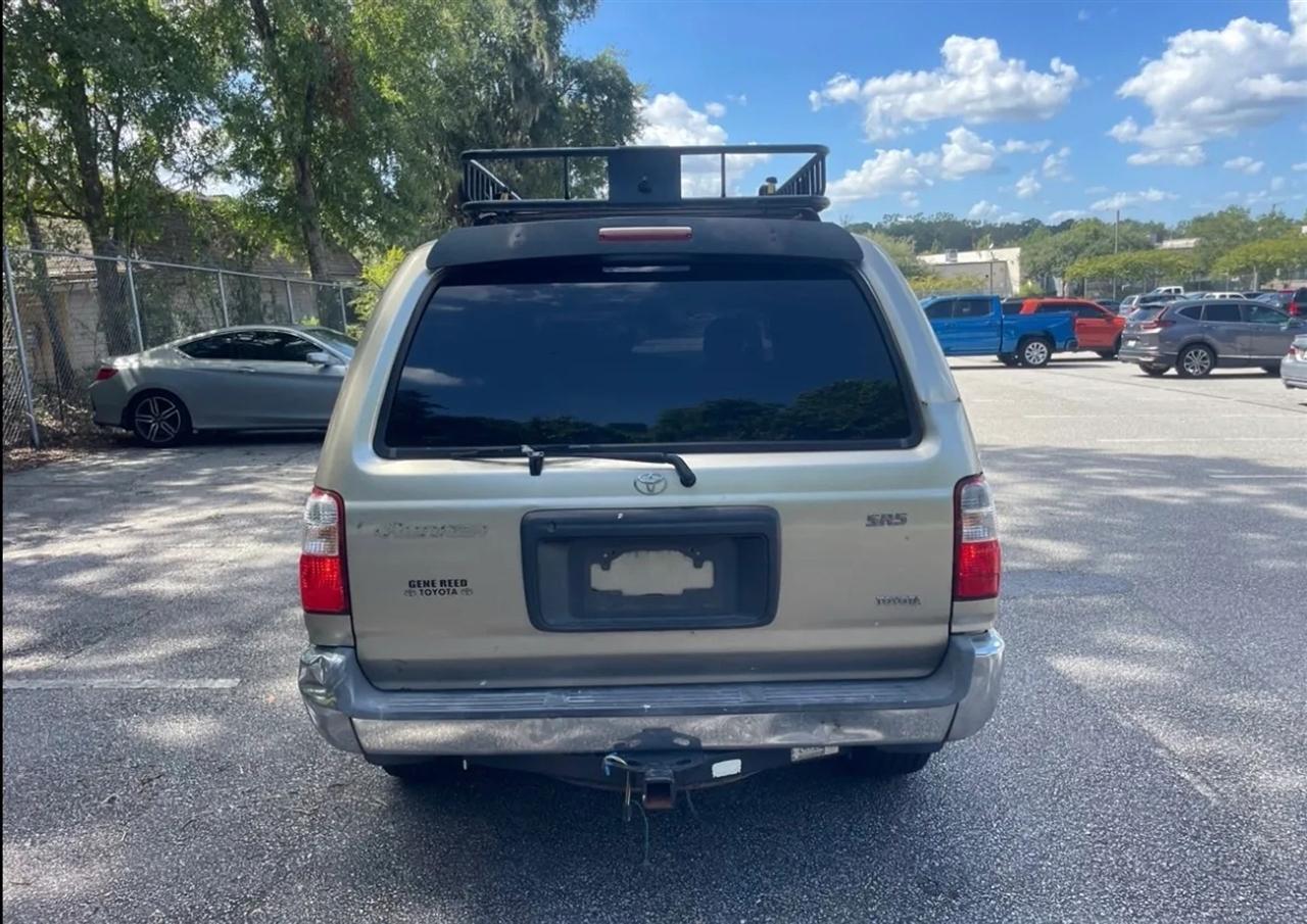 Toyota 4Runner SR5 2WD 2001