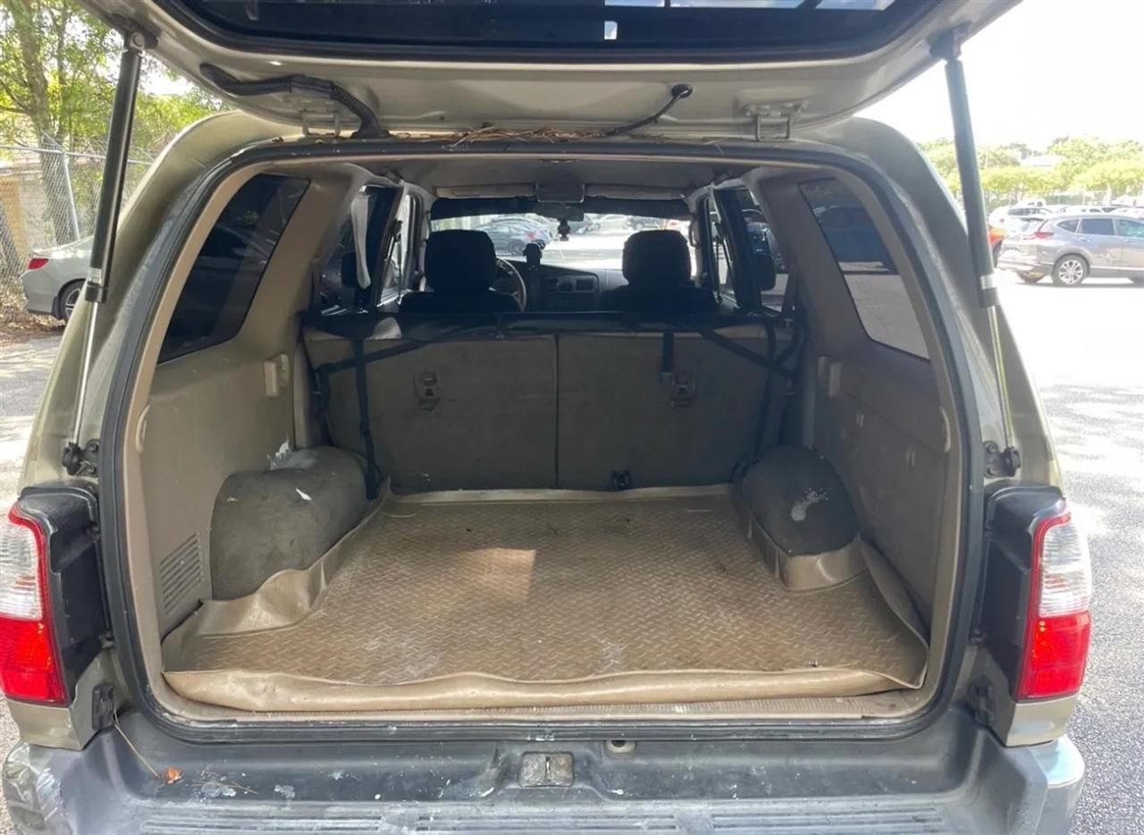 Toyota 4Runner SR5 2WD 2001