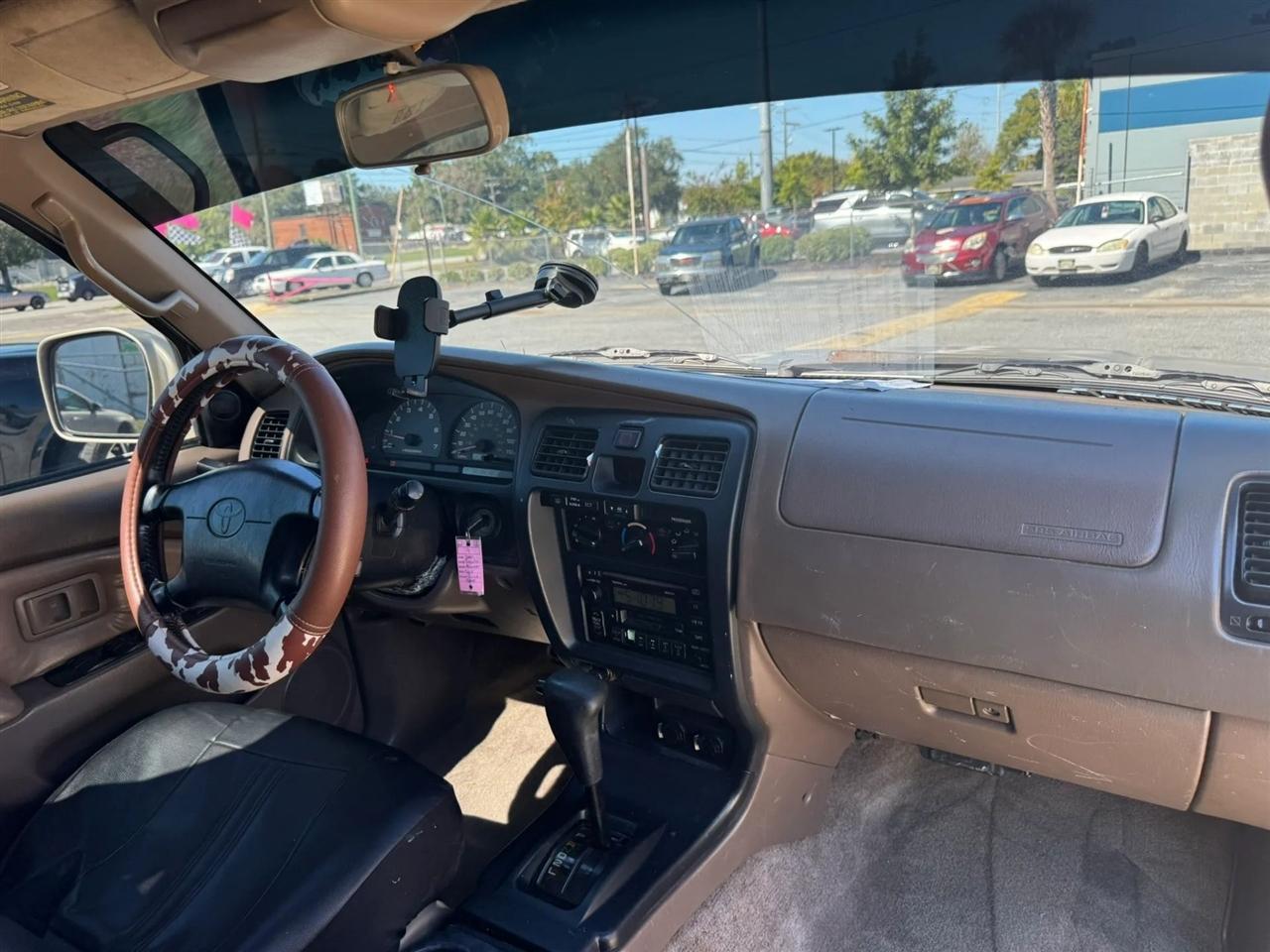 Toyota 4Runner SR5 2WD 2001