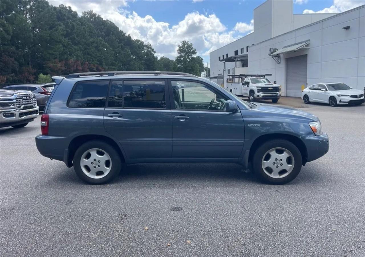 Toyota Highlander Limited V6 4WD 2005