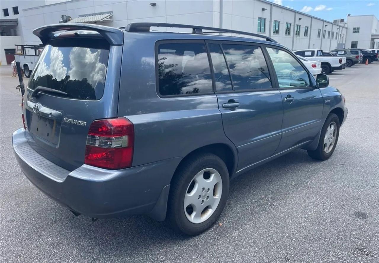 Toyota Highlander Limited V6 4WD 2005