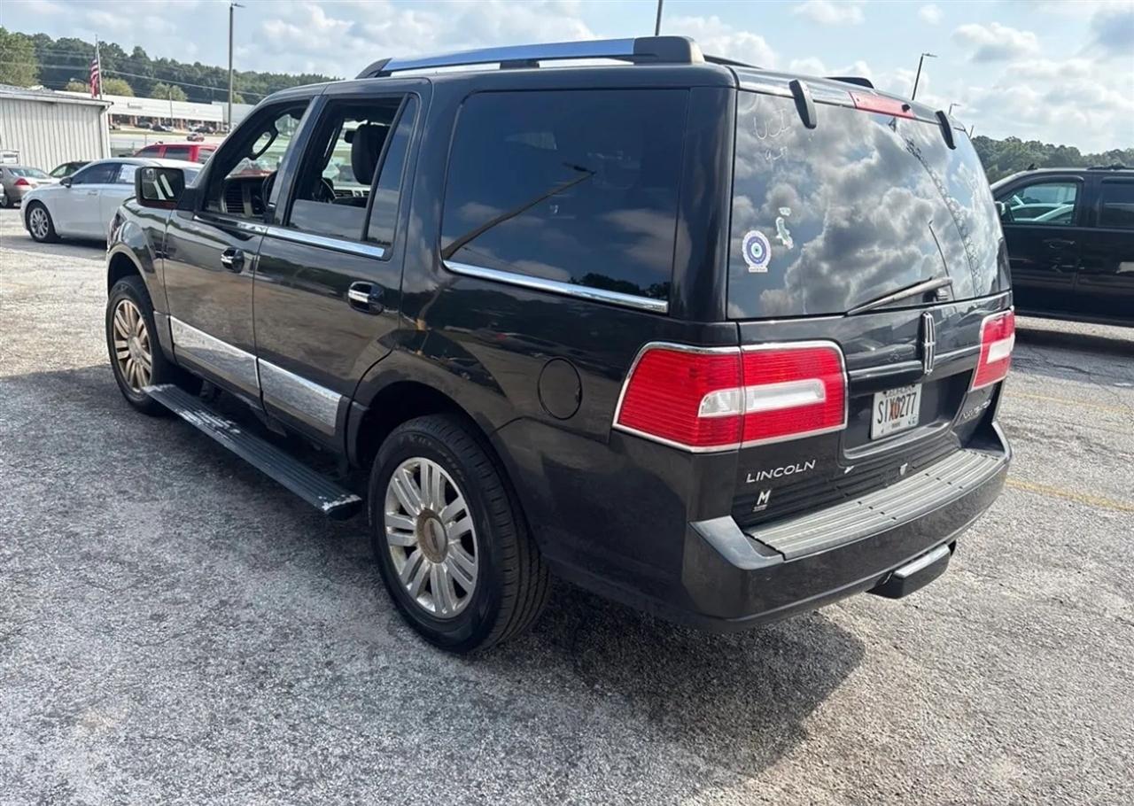 Lincoln Navigator 4WD 2012