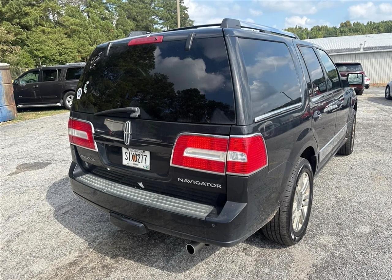 Lincoln Navigator 4WD 2012