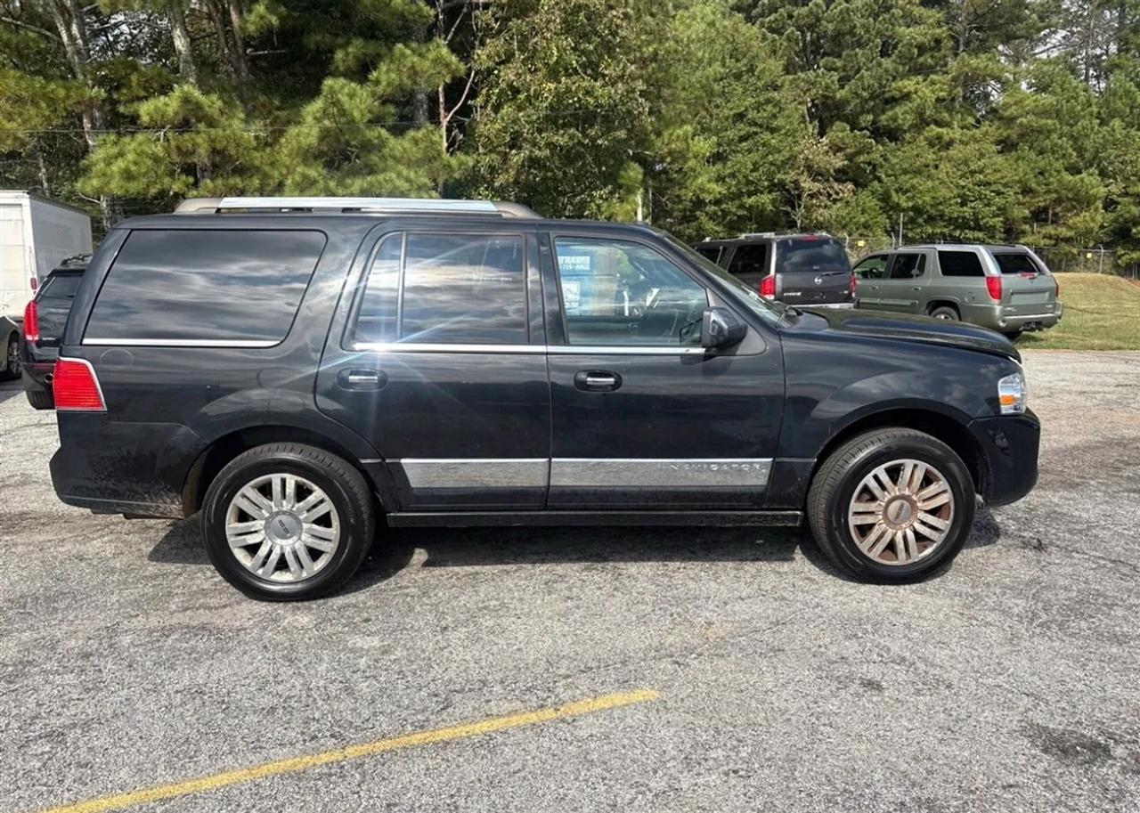 Lincoln Navigator 4WD 2012