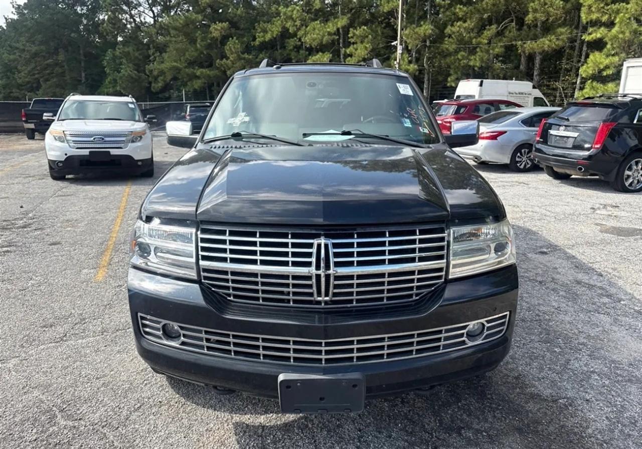 Lincoln Navigator 4WD 2012