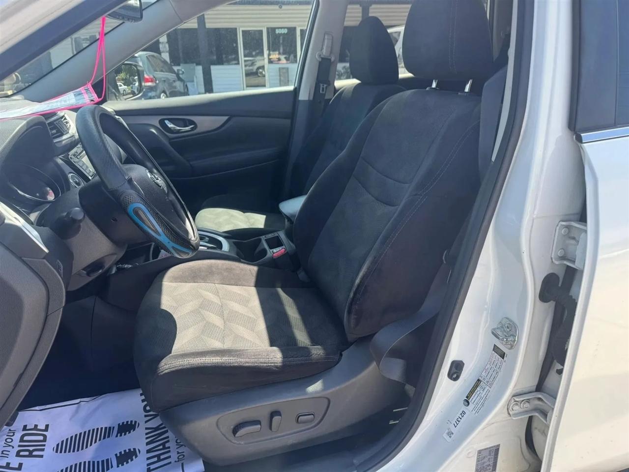 Nissan Rogue SV AWD 2016