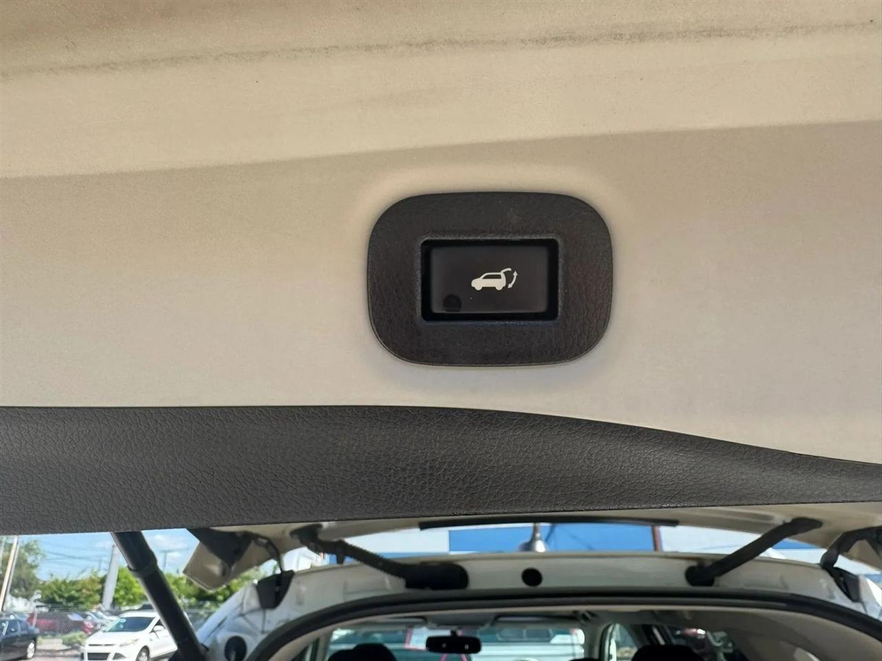 Nissan Rogue SV AWD 2016