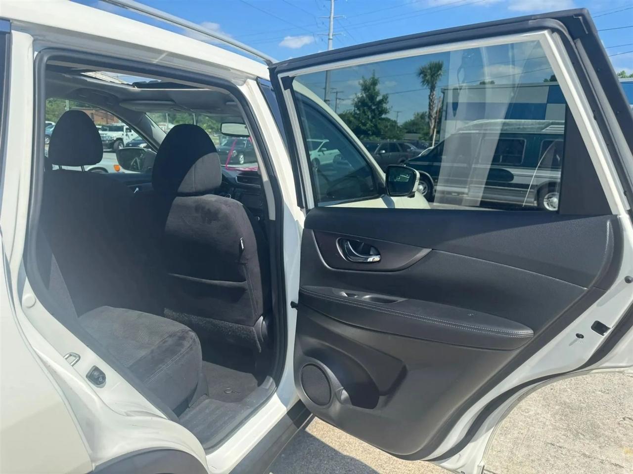 Nissan Rogue SV AWD 2016