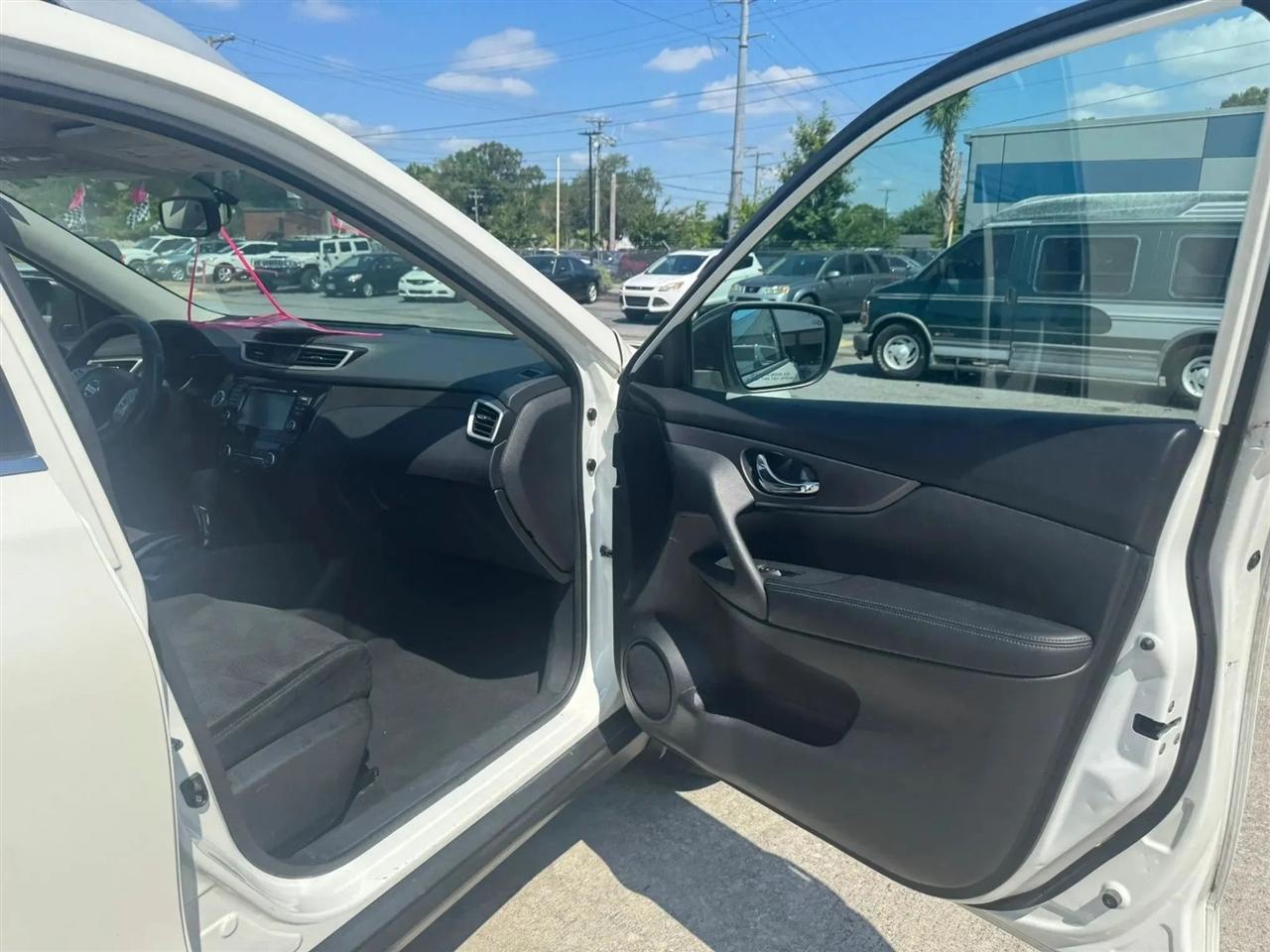 Nissan Rogue SV AWD 2016