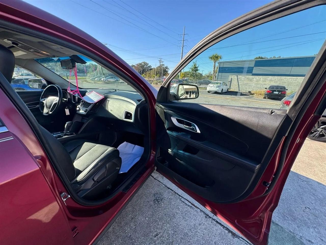 Chevrolet Equinox LTZ 2WD 2011