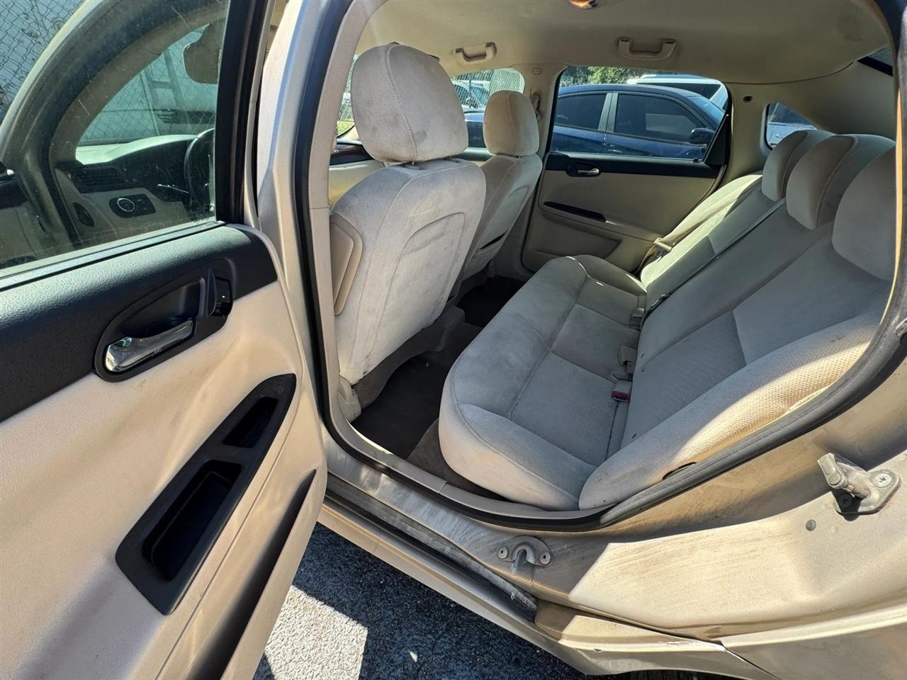 Chevrolet Impala LT 2010