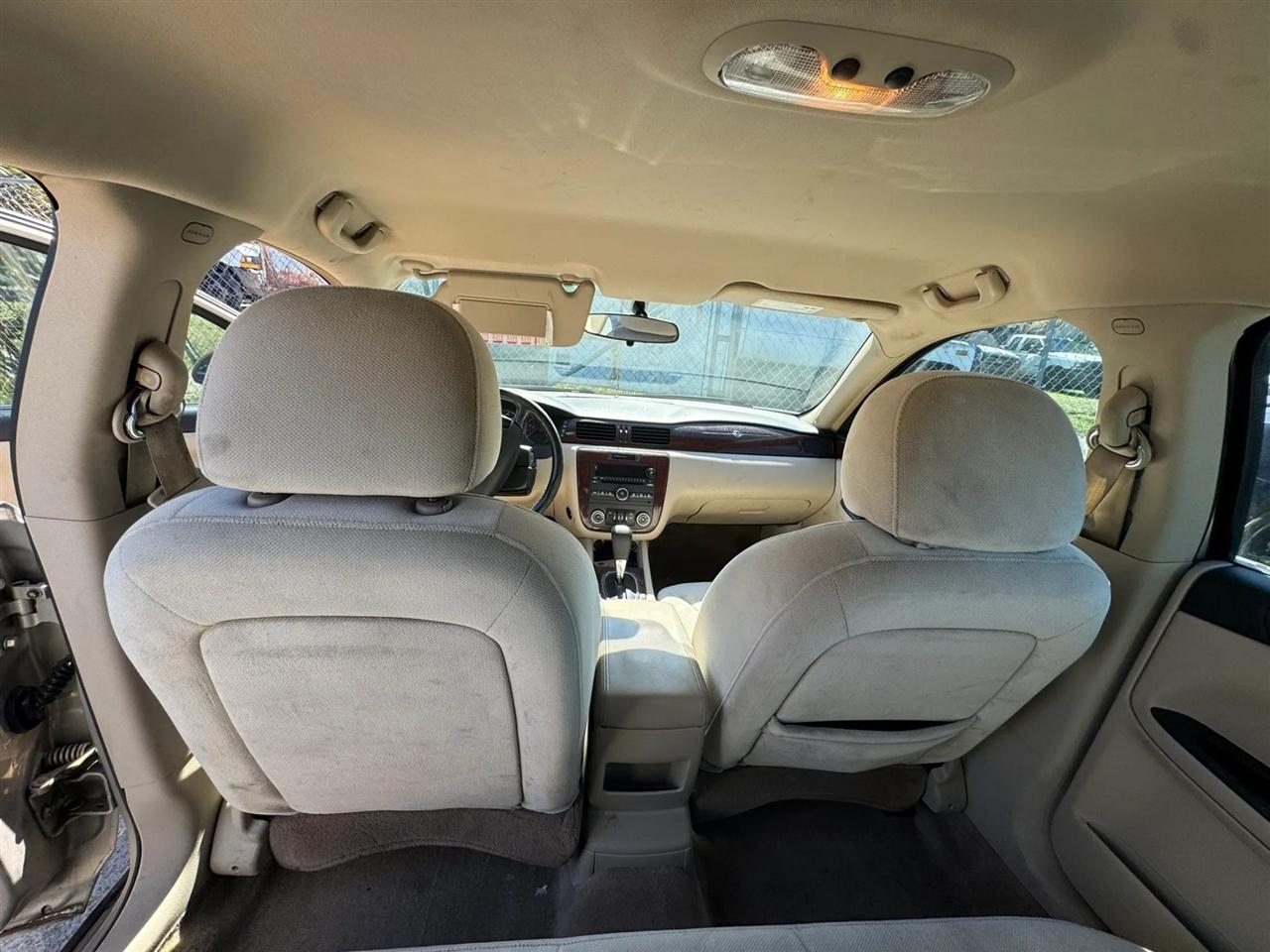 Chevrolet Impala LT 2010