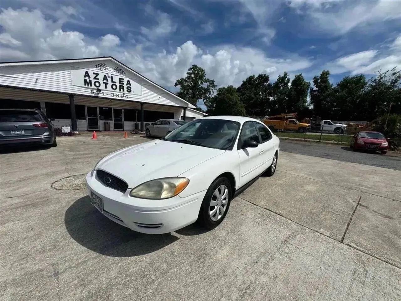 Ford Taurus SE 2006