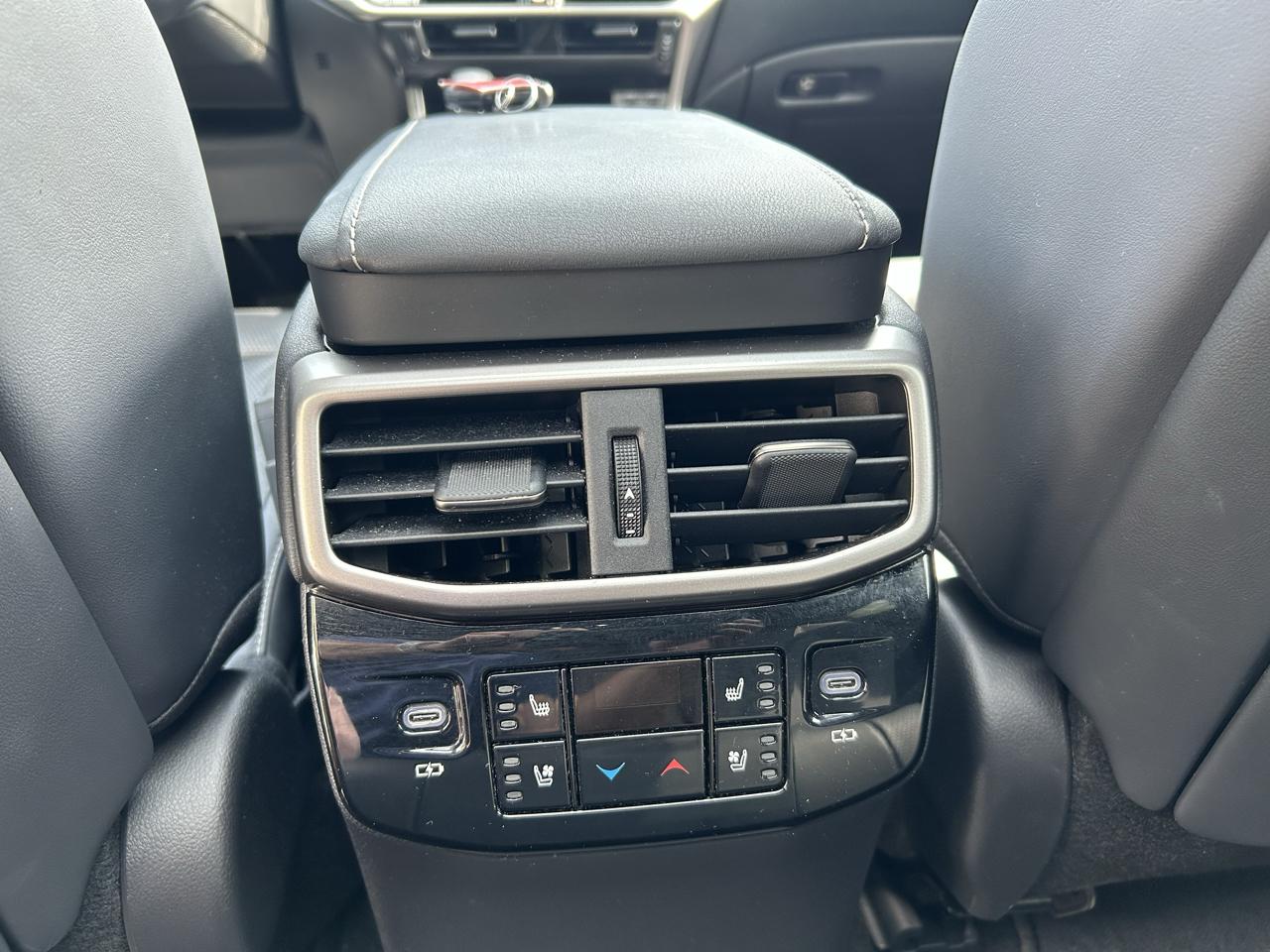 Lexus RX 450h+ Luxury AWD 2024