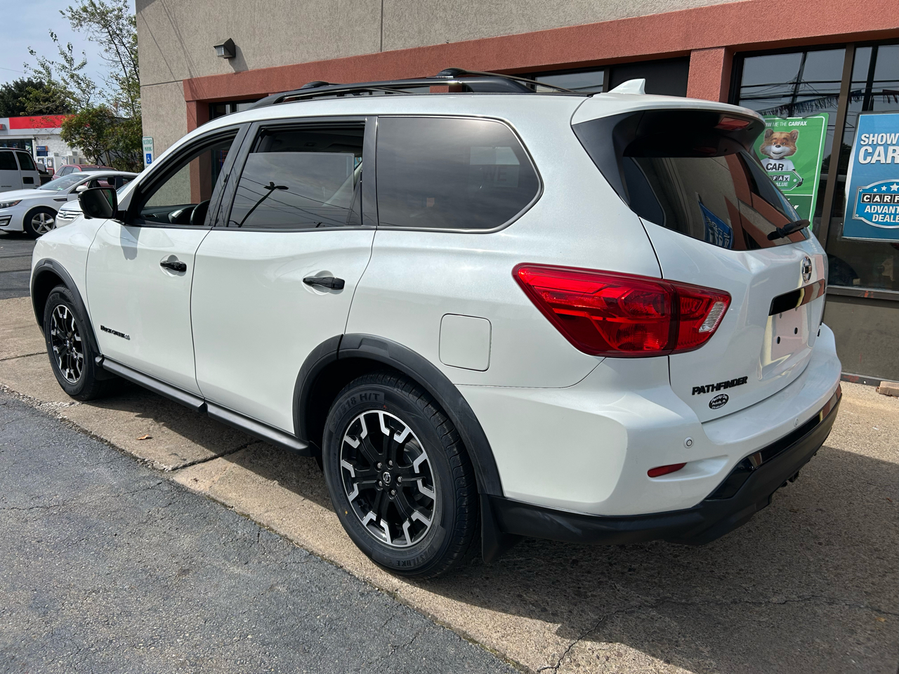 2020 Nissan Pathfinder SL Rock Creek photo 4