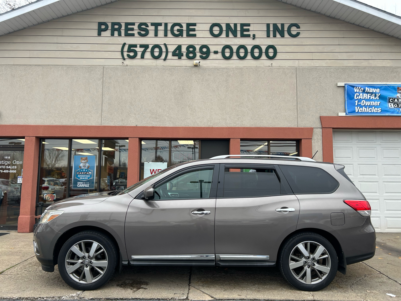 2014 Nissan Pathfinder S photo 4