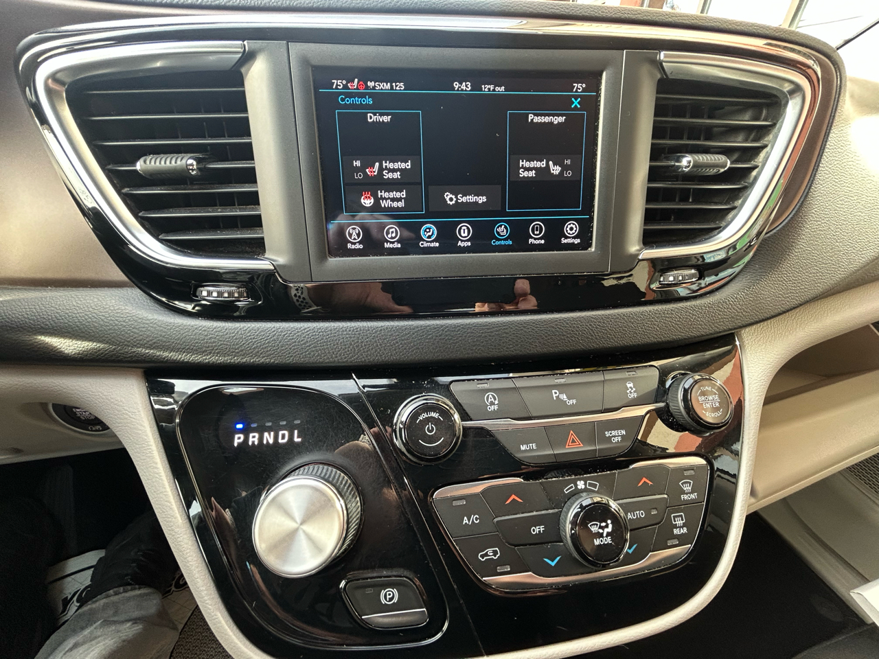 Chrysler Pacifica Touring Plus 2019