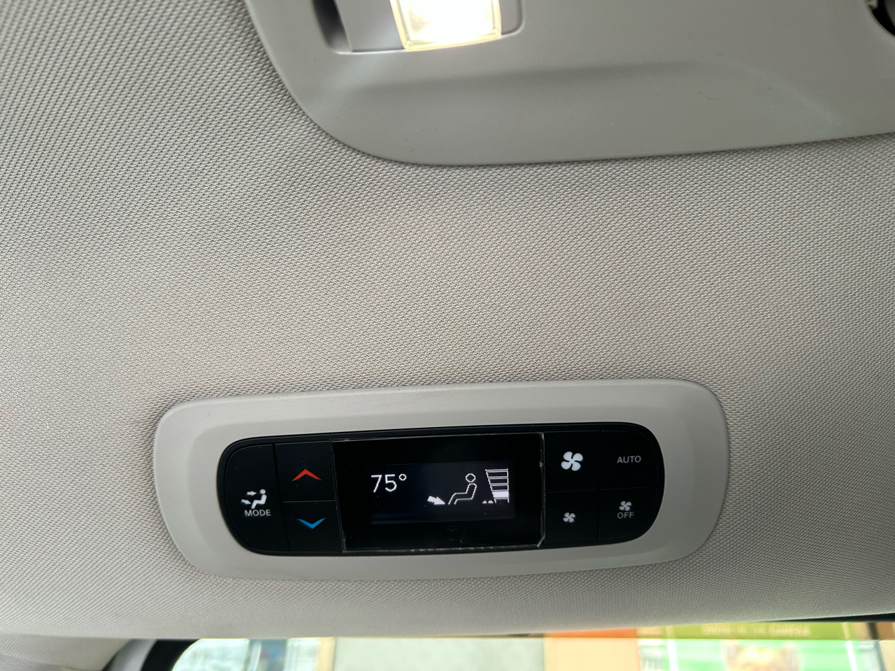 Chrysler Pacifica Touring Plus 2019