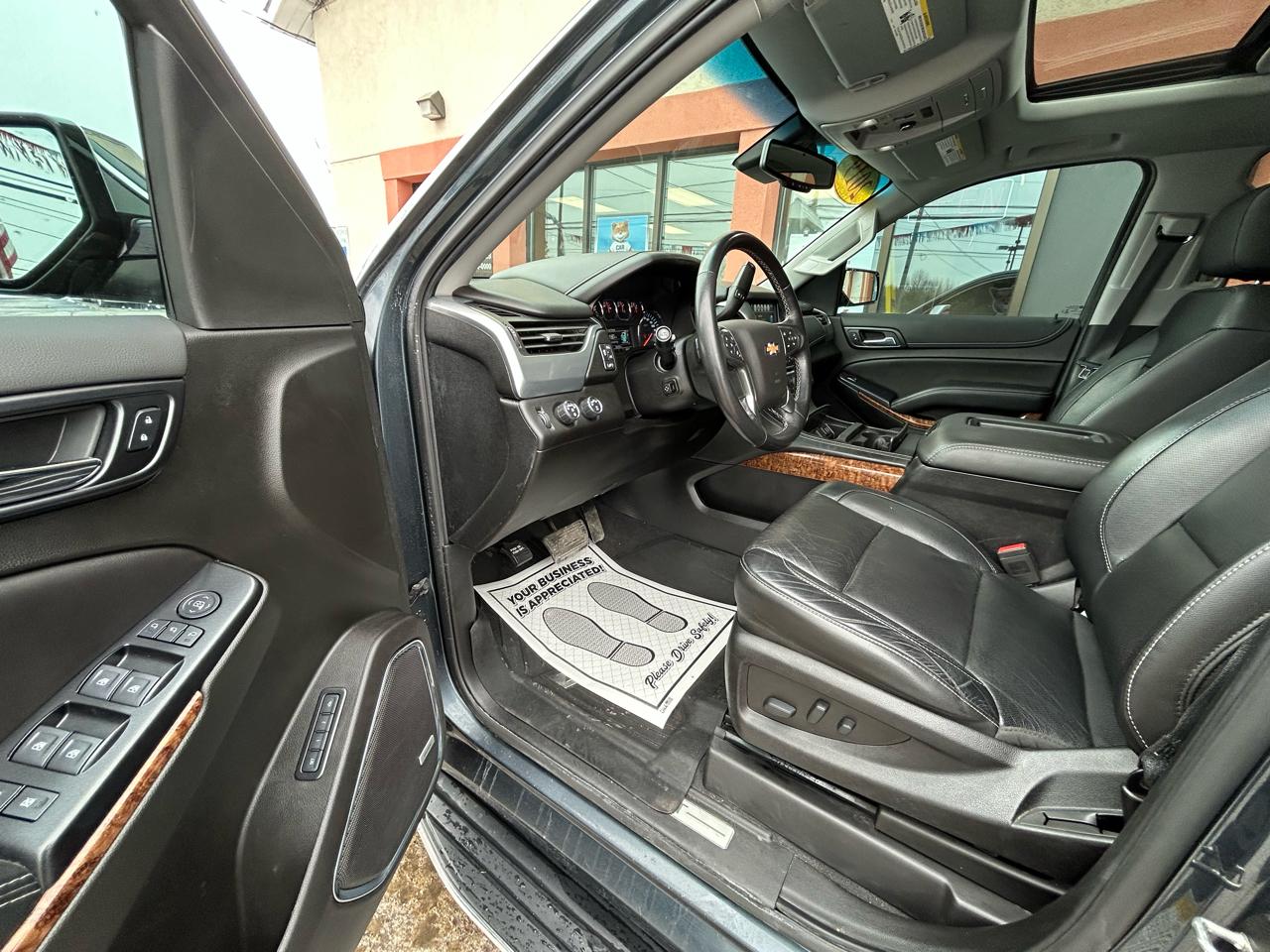 Chevrolet Suburban Premier 4WD 2019