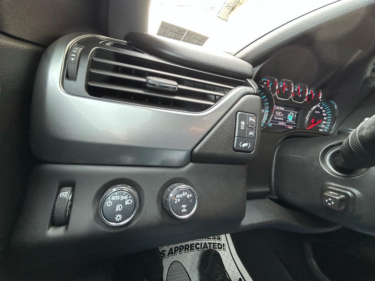 Chevrolet Suburban Premier 4WD 2019