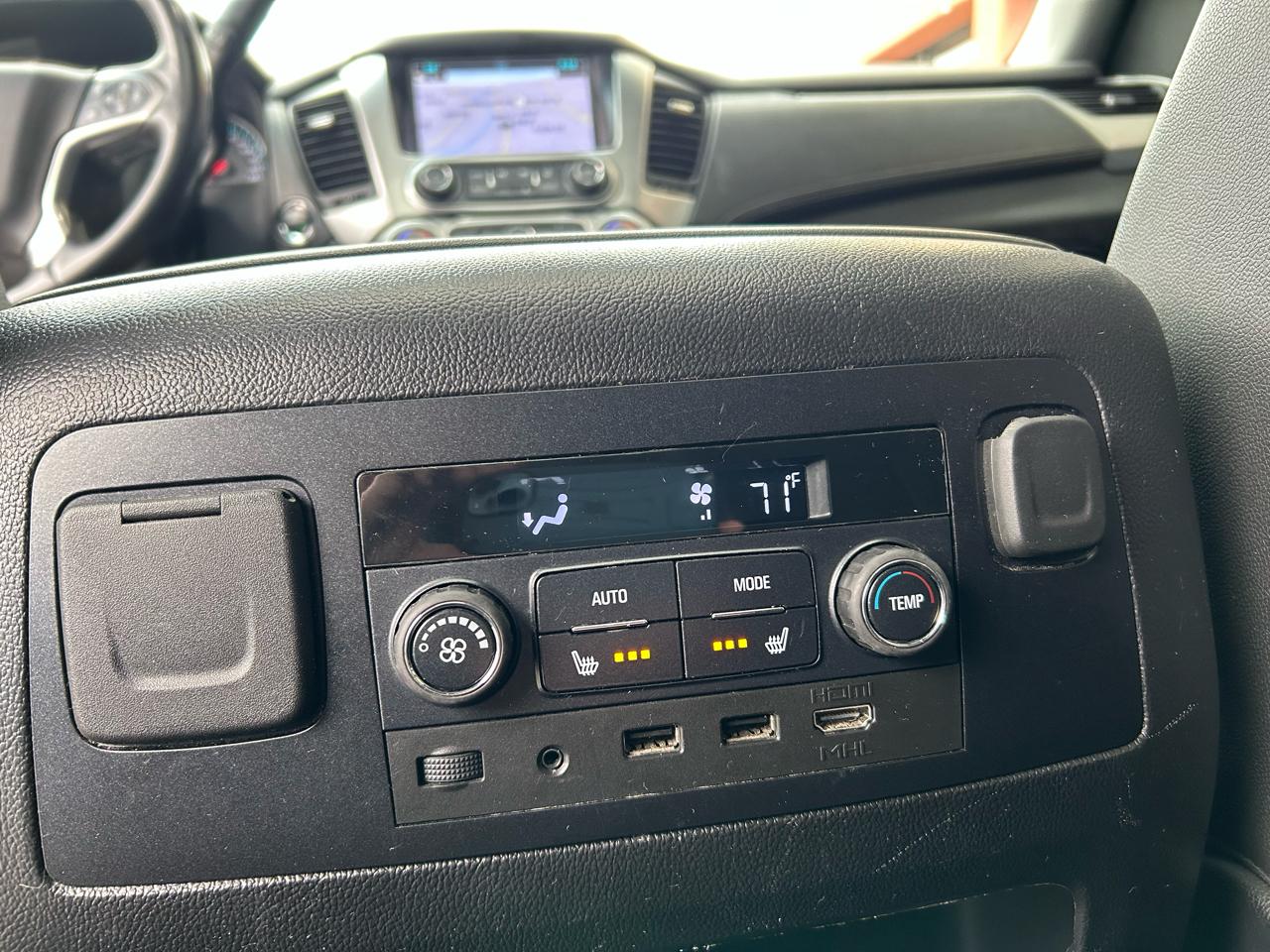 Chevrolet Suburban Premier 4WD 2019