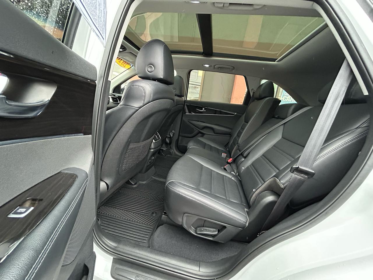 Kia Sorento EX V6 AWD 2020