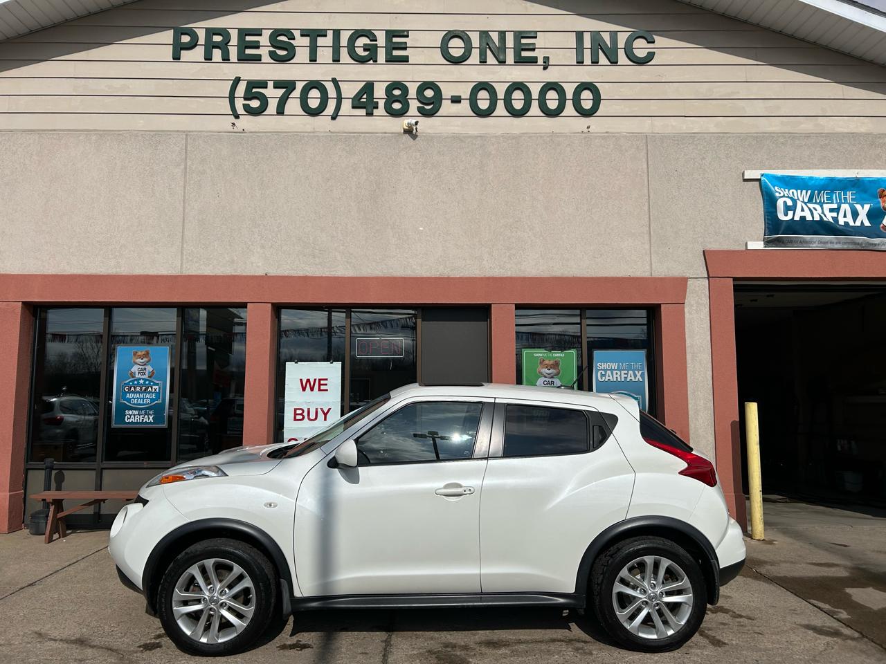 Nissan Juke SV AWD 2013