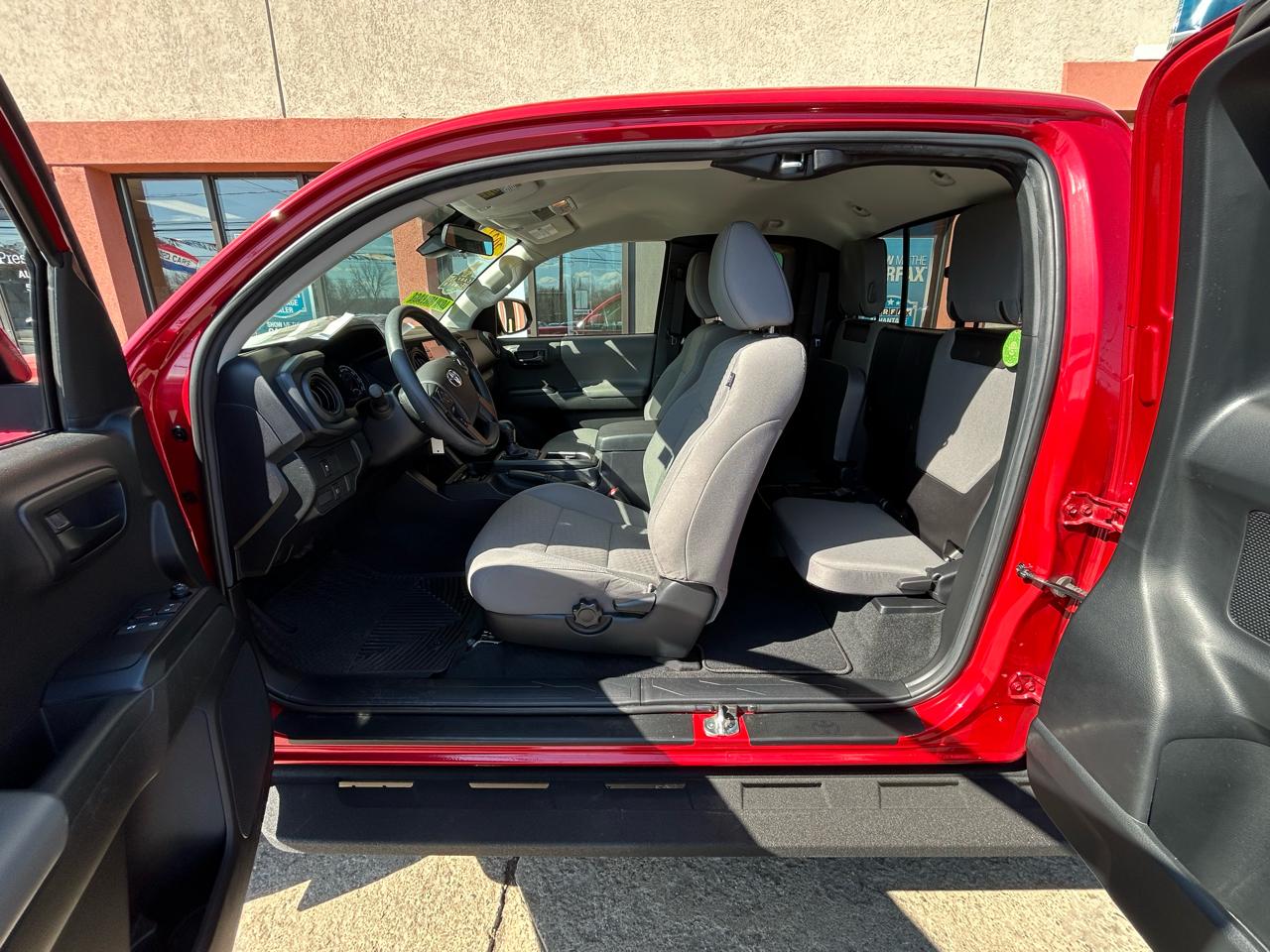 Toyota Tacoma SR Access Cab 6' Bed I4 4x4 AT (Natl) 2022