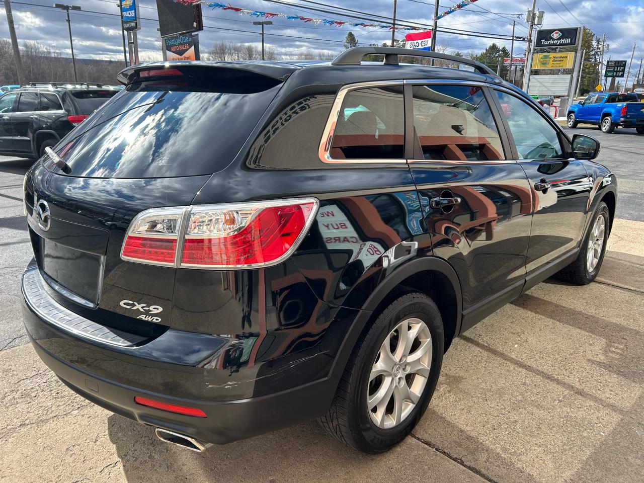 Mazda CX-9 Touring AWD 2011