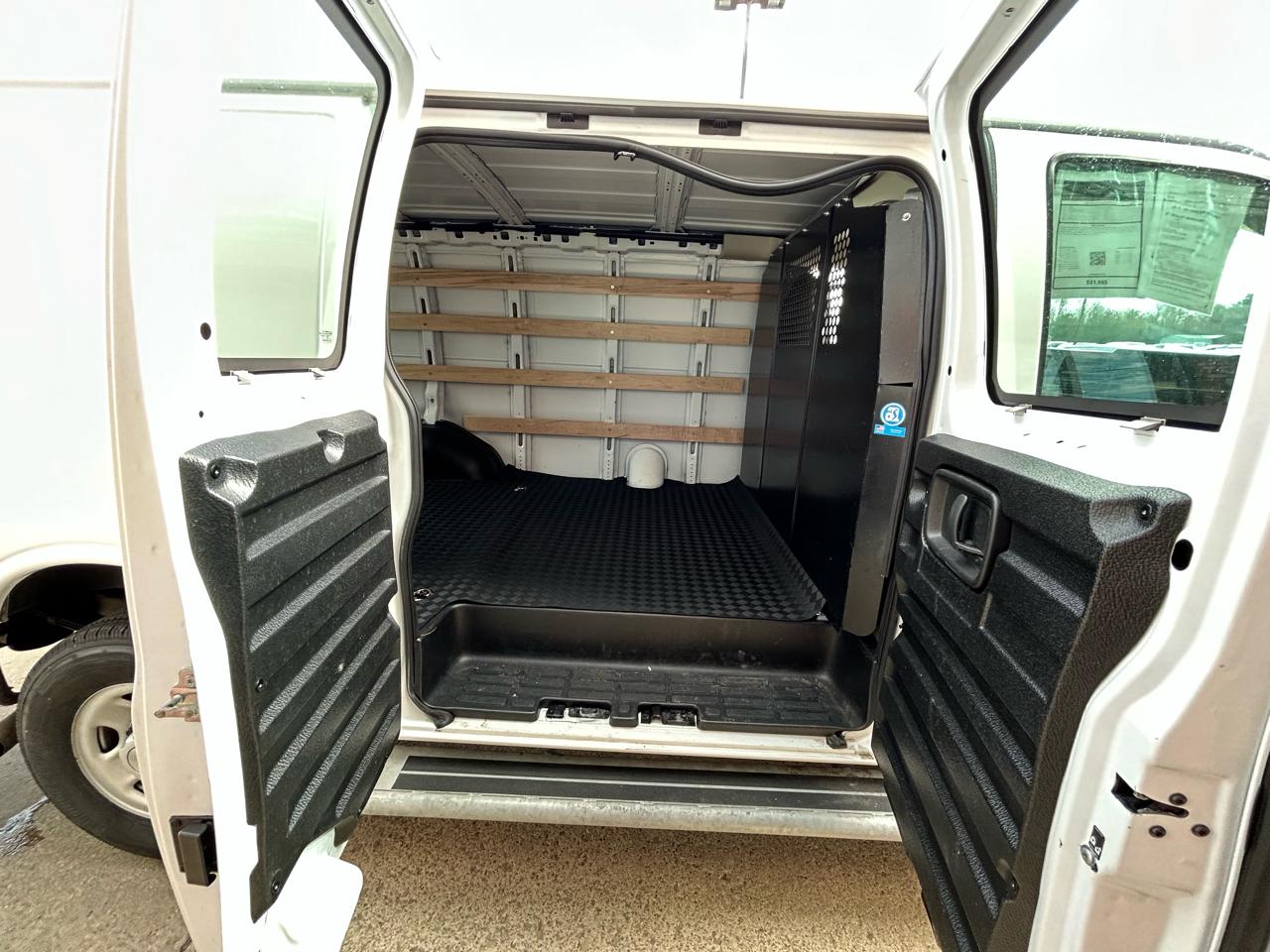 Chevrolet Express 2500 Cargo 2024
