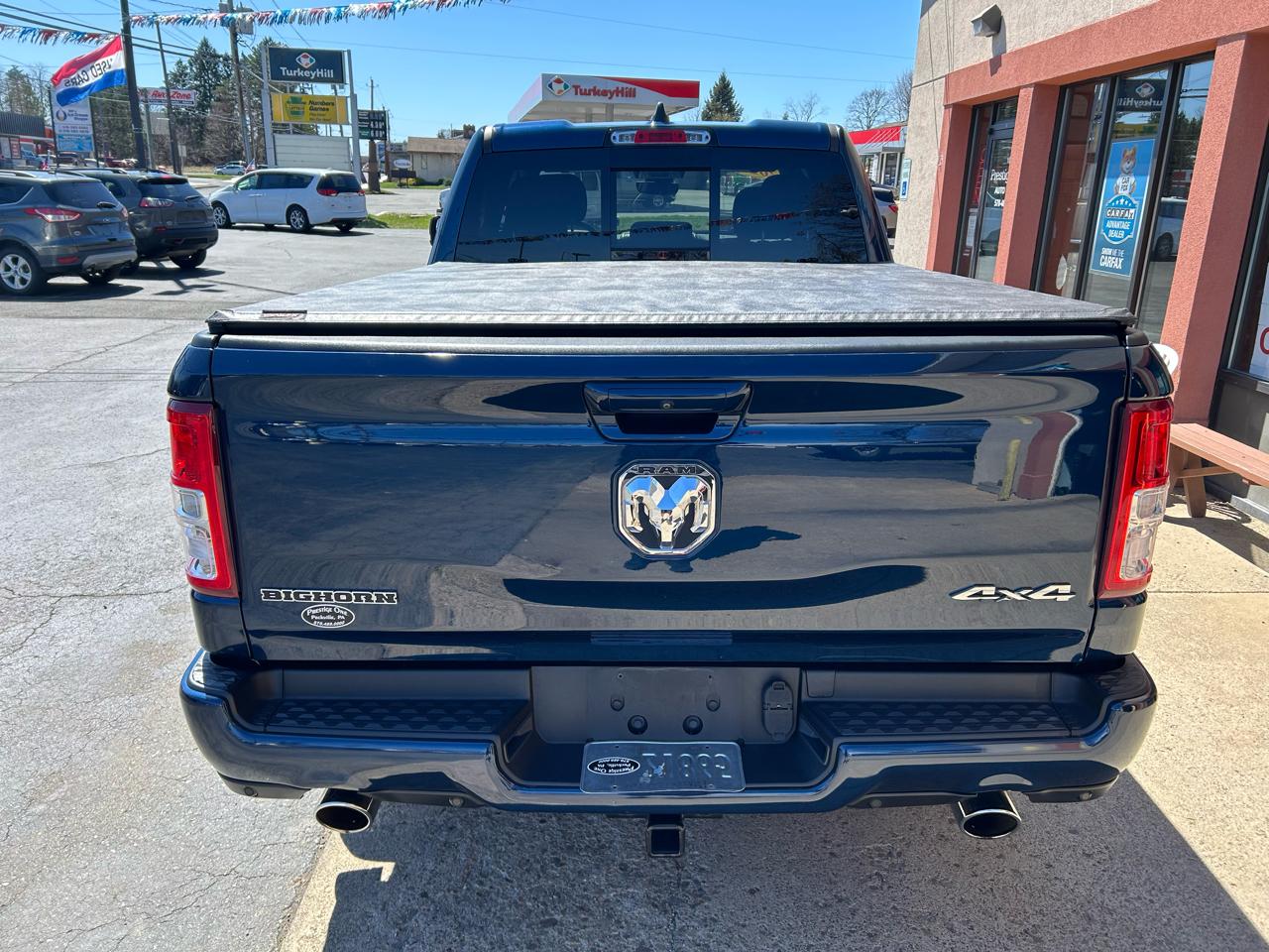 RAM 1500 Big Horn Quad Cab 4WD 2022