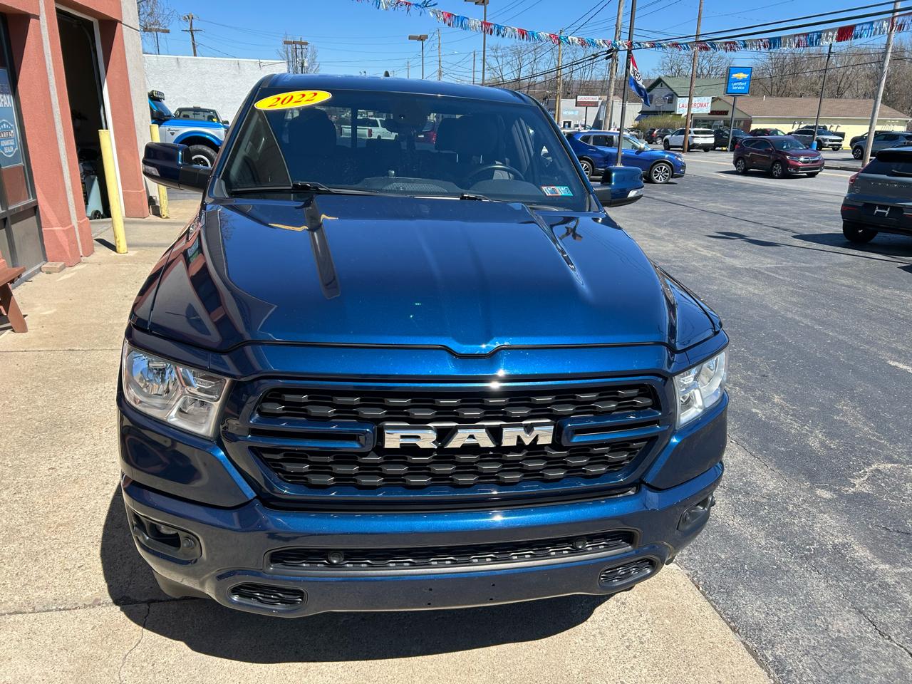 RAM 1500 Big Horn Quad Cab 4WD 2022