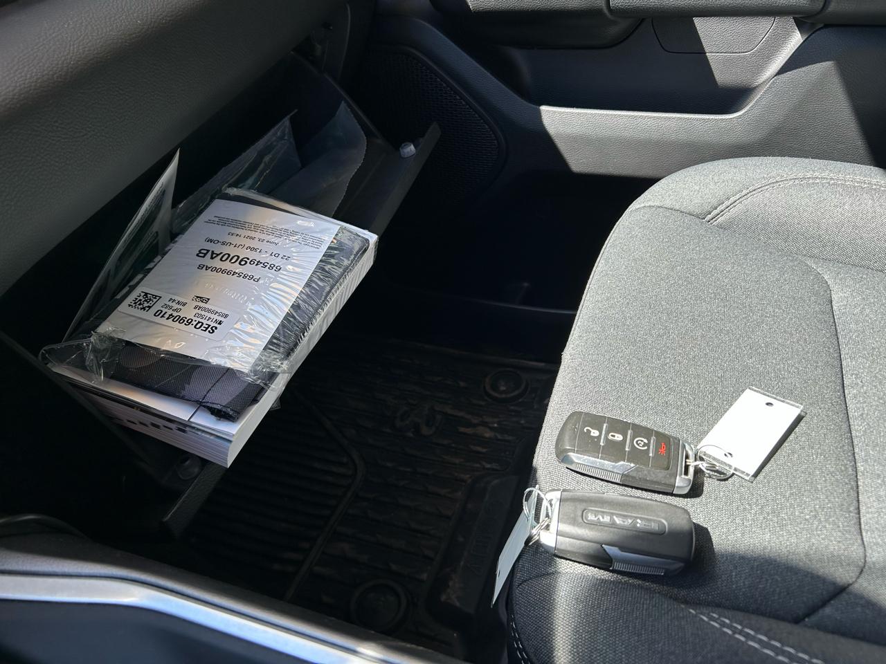 RAM 1500 Big Horn Quad Cab 4WD 2022