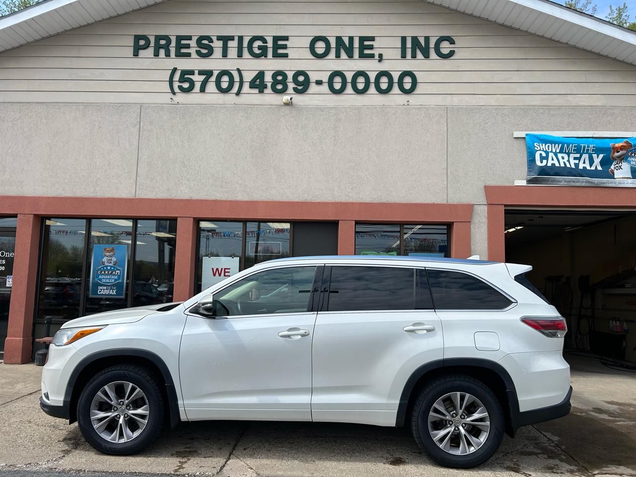 Toyota Highlander XLE AWD V6 2015