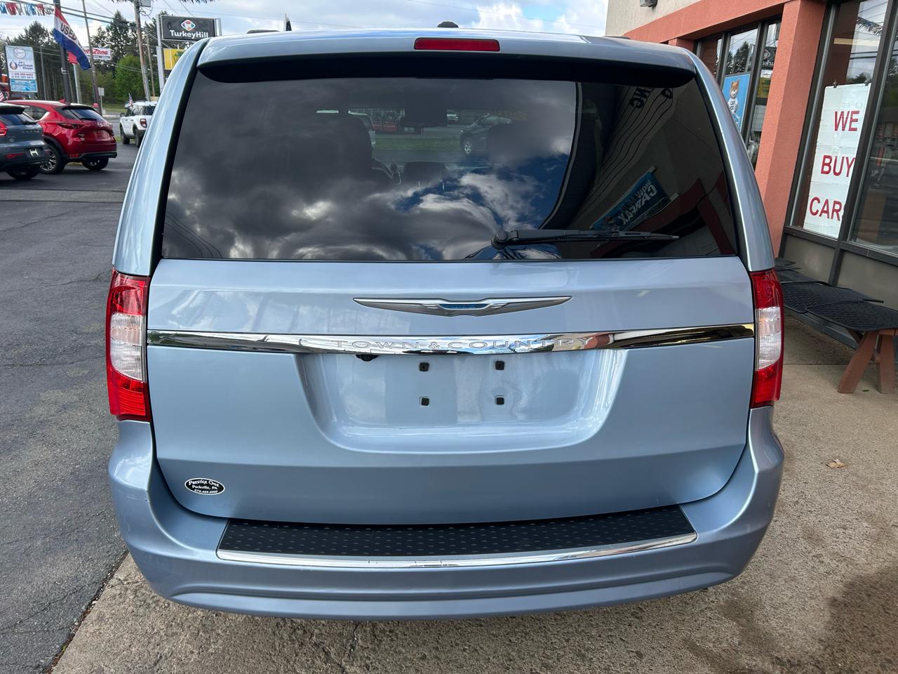 Chrysler Town & Country Touring 2016