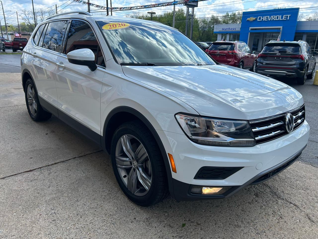 Volkswagen Tiguan SEL 4D SUV 4Motion 2020