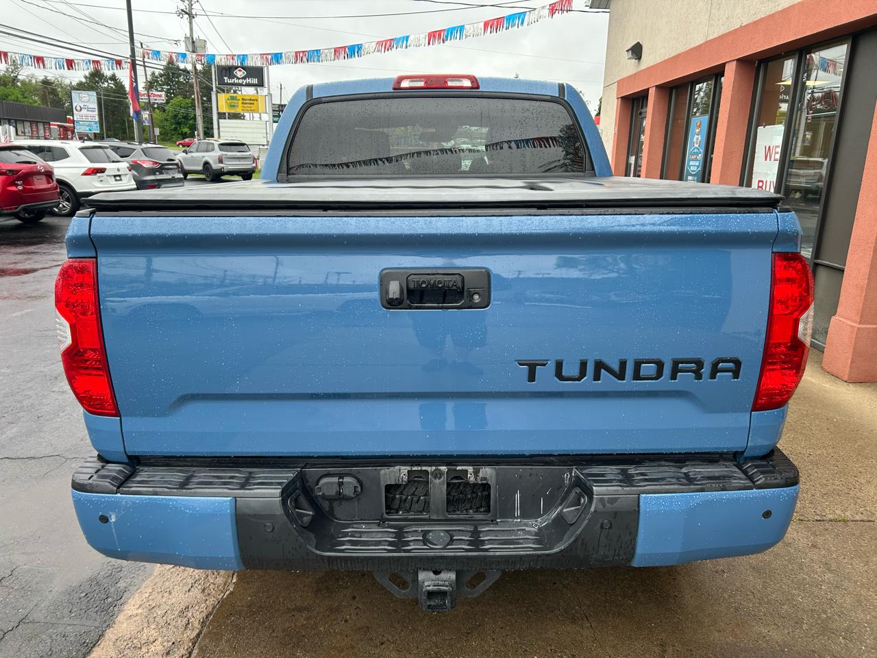 Toyota Tundra SR5 5.7L V8 CrewMax 4WD 2019