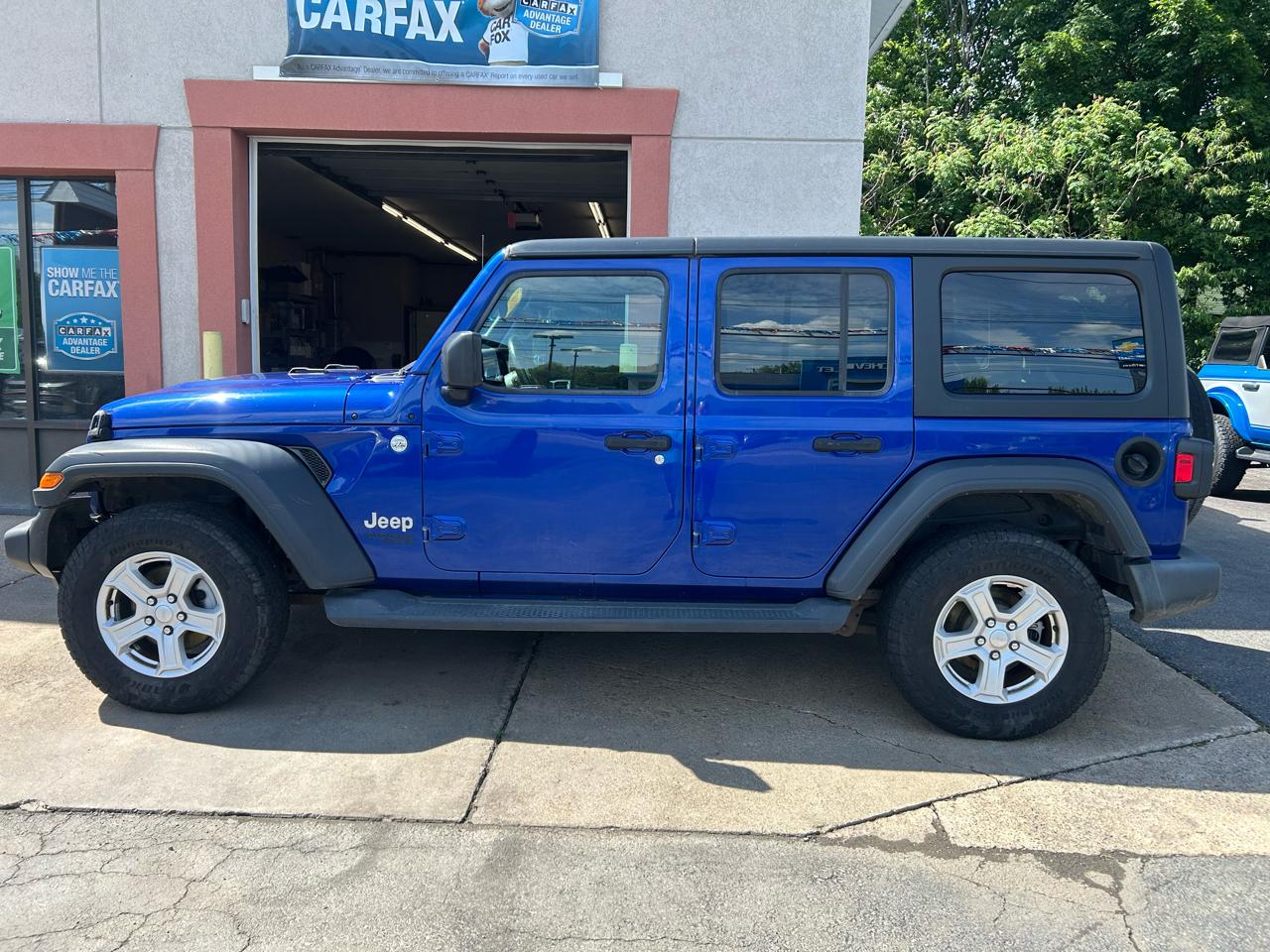 Jeep Wrangler Unlimited Sport 2018