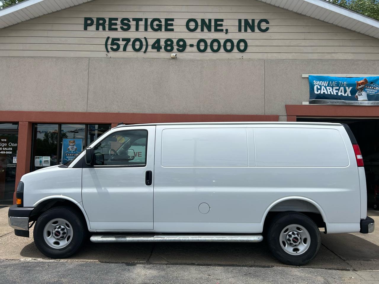 GMC Savana Cargo Van 1500 135" WB RWD 2025