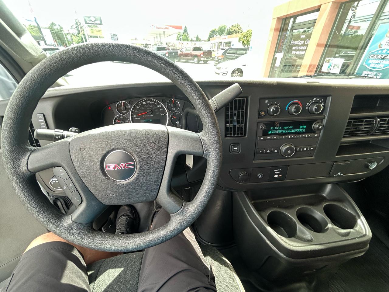 GMC Savana Cargo Van 1500 135" WB RWD 2025