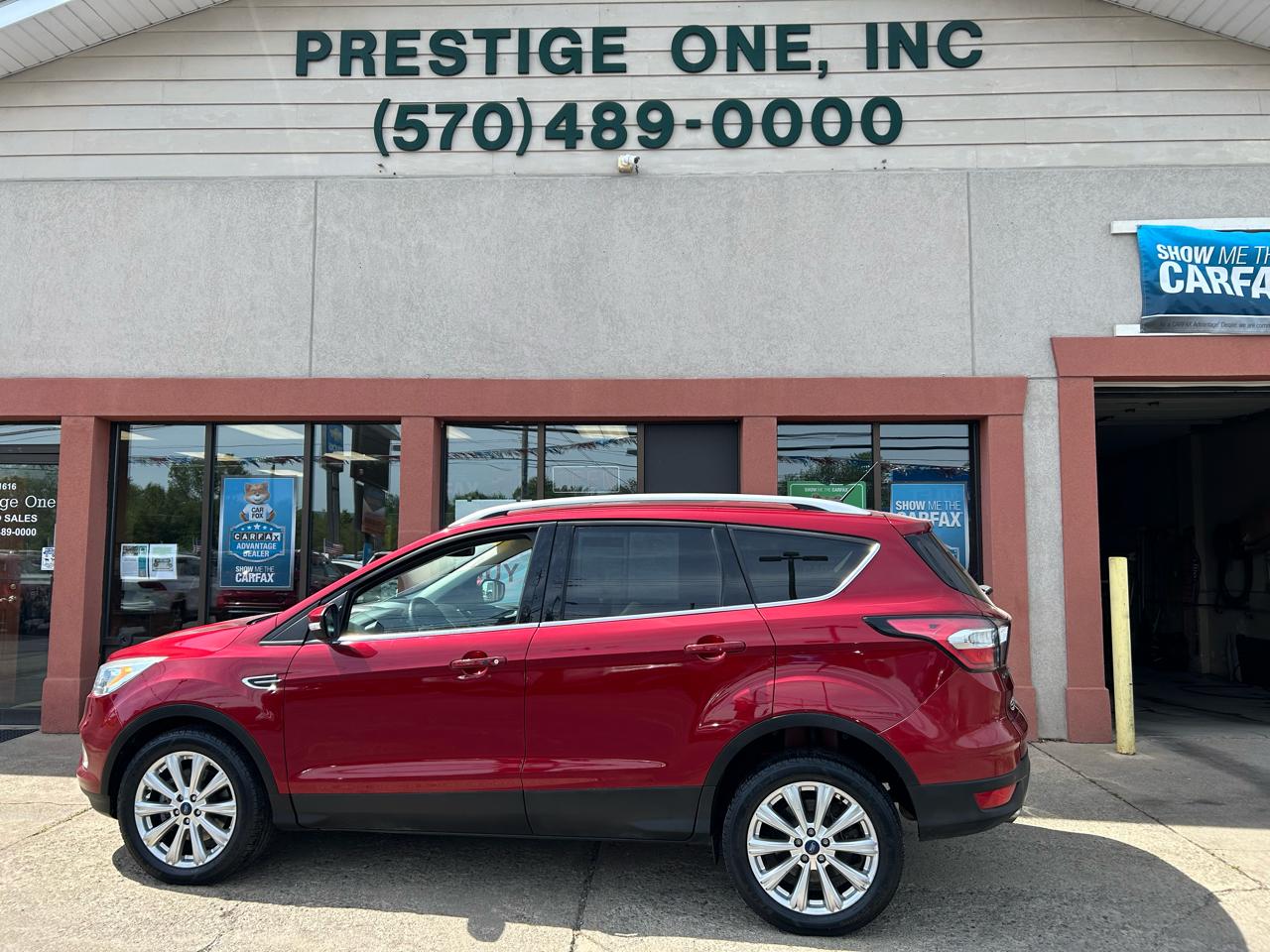 Ford Escape Titanium 4WD 2017