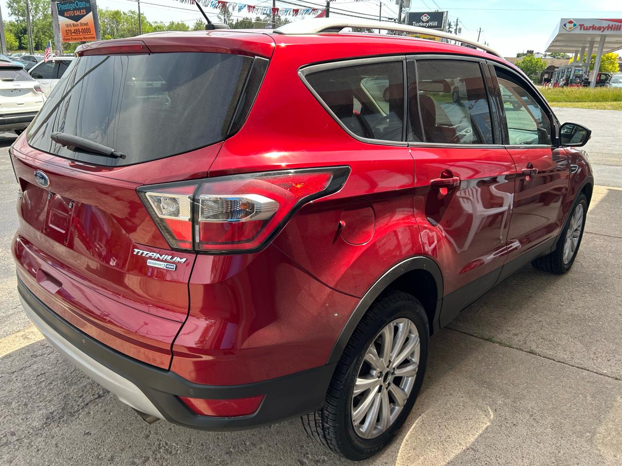 Ford Escape Titanium 4WD 2017