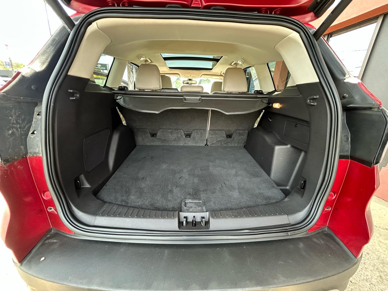 Ford Escape Titanium 4WD 2017