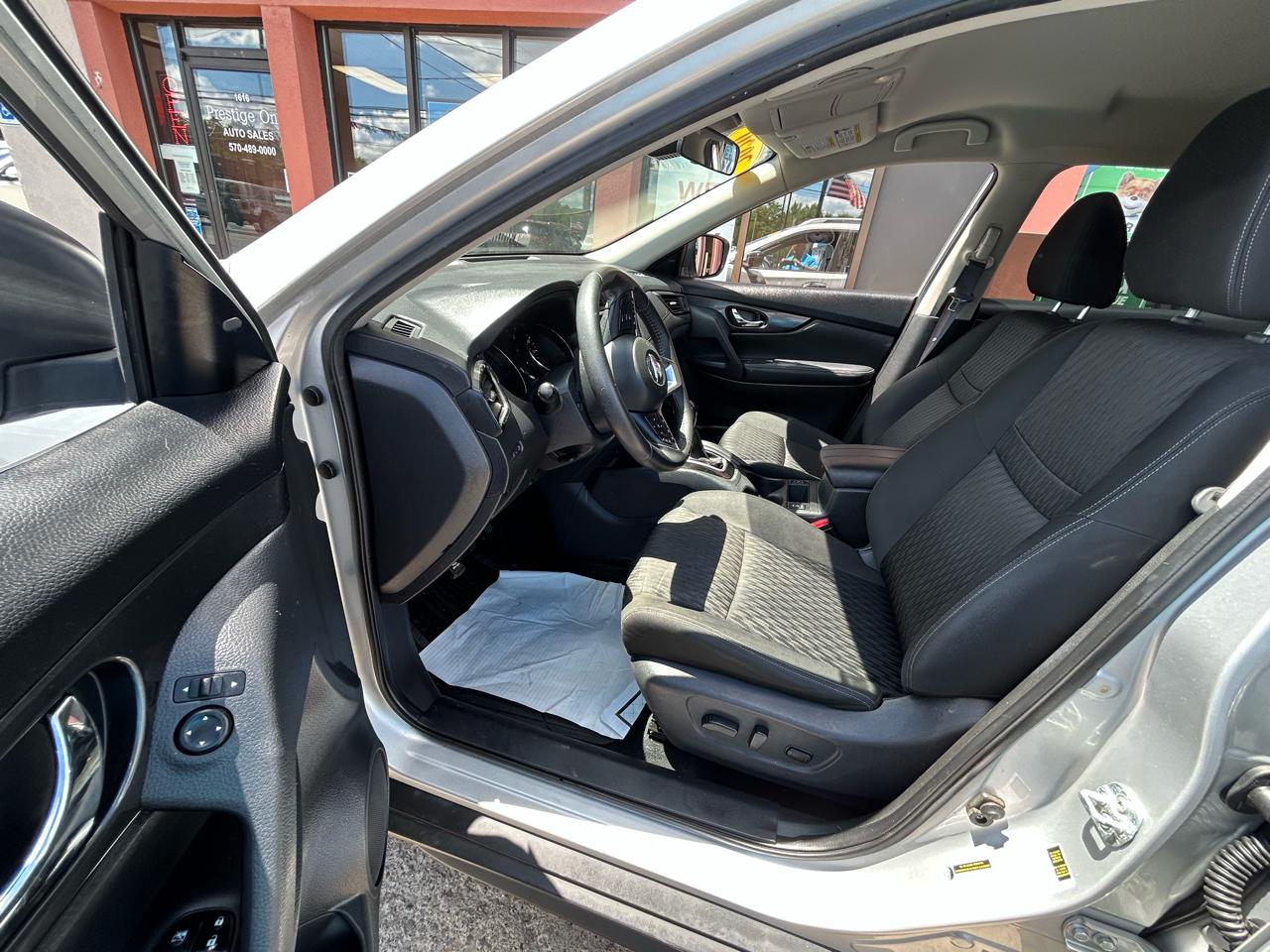 Nissan Rogue SV AWD 2020